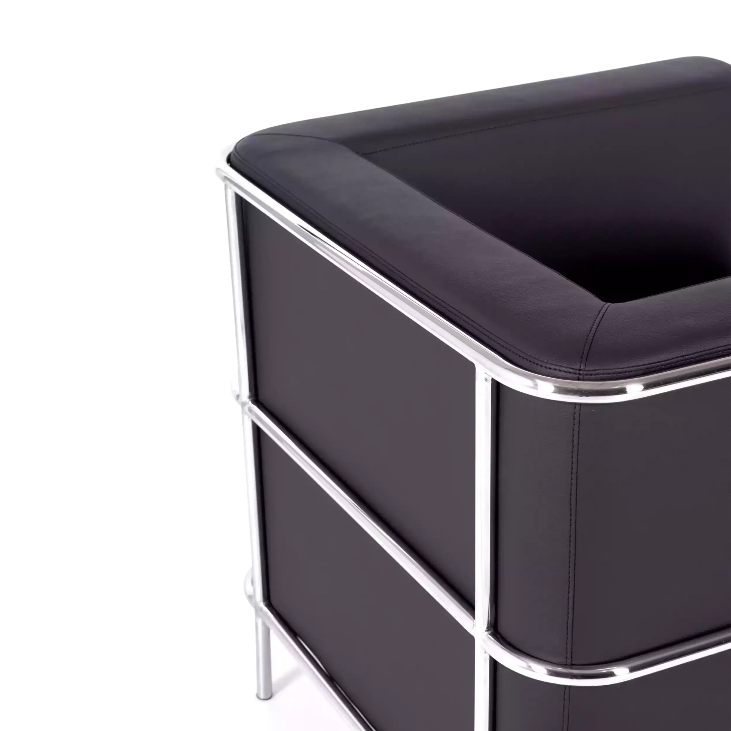 Sofá moderno Torino de 1 lugar em couro e aço cromado - Mueble Design