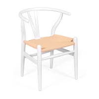 Replica della sedia Wishbone CH24 in legno colorato
