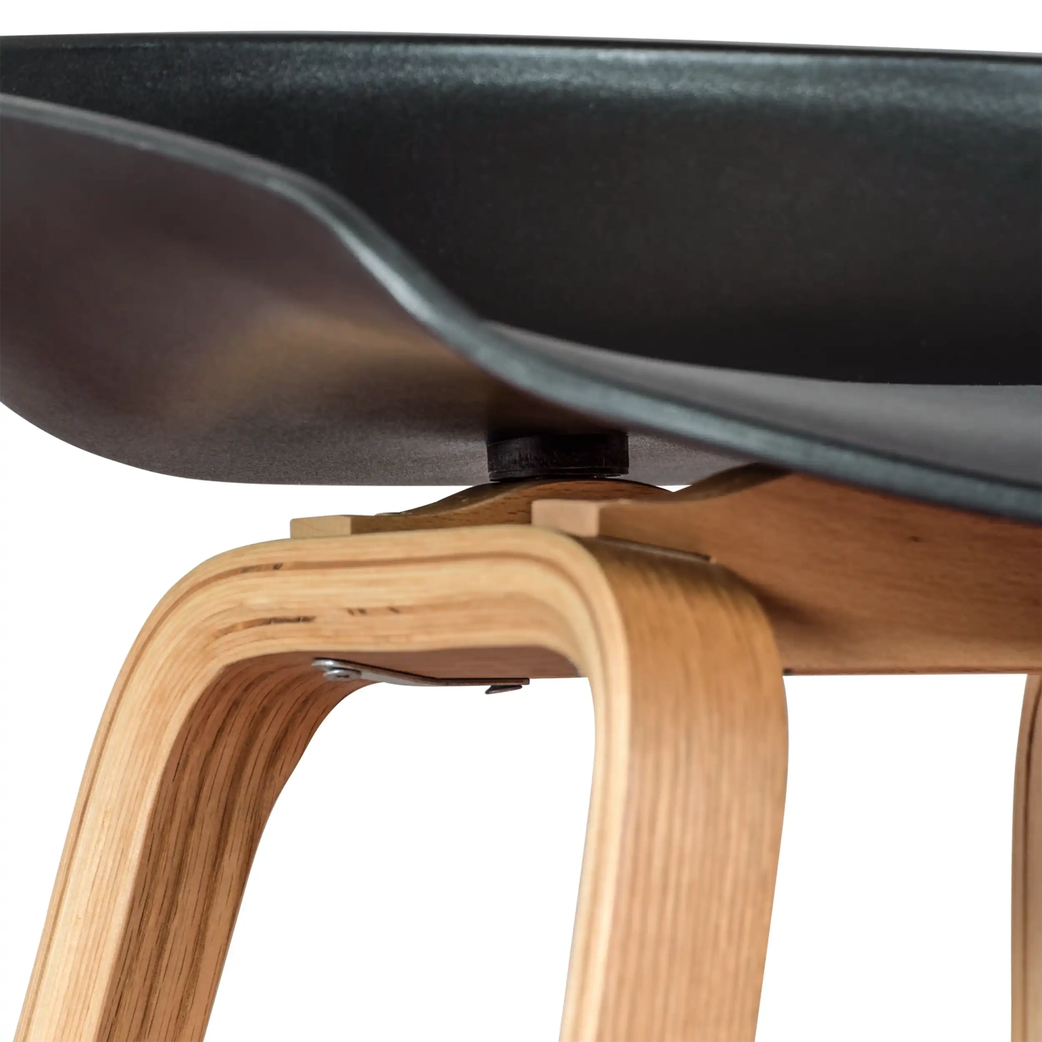 75cm Nordic Stool in Beech Wood - Mueble Design