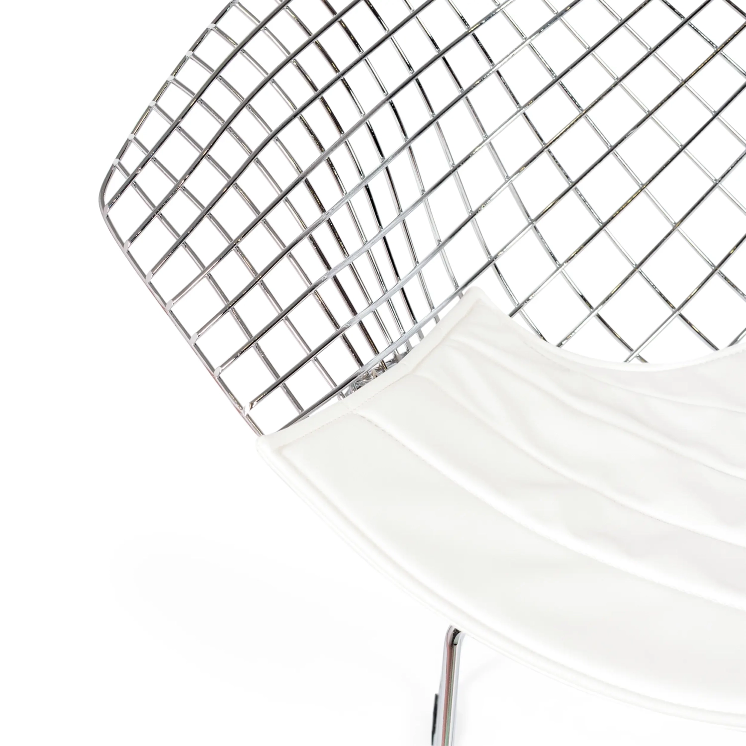 Replica della sedia Diamond in acciaio cromato e cuscino in similpelle - Collezione Bertoia