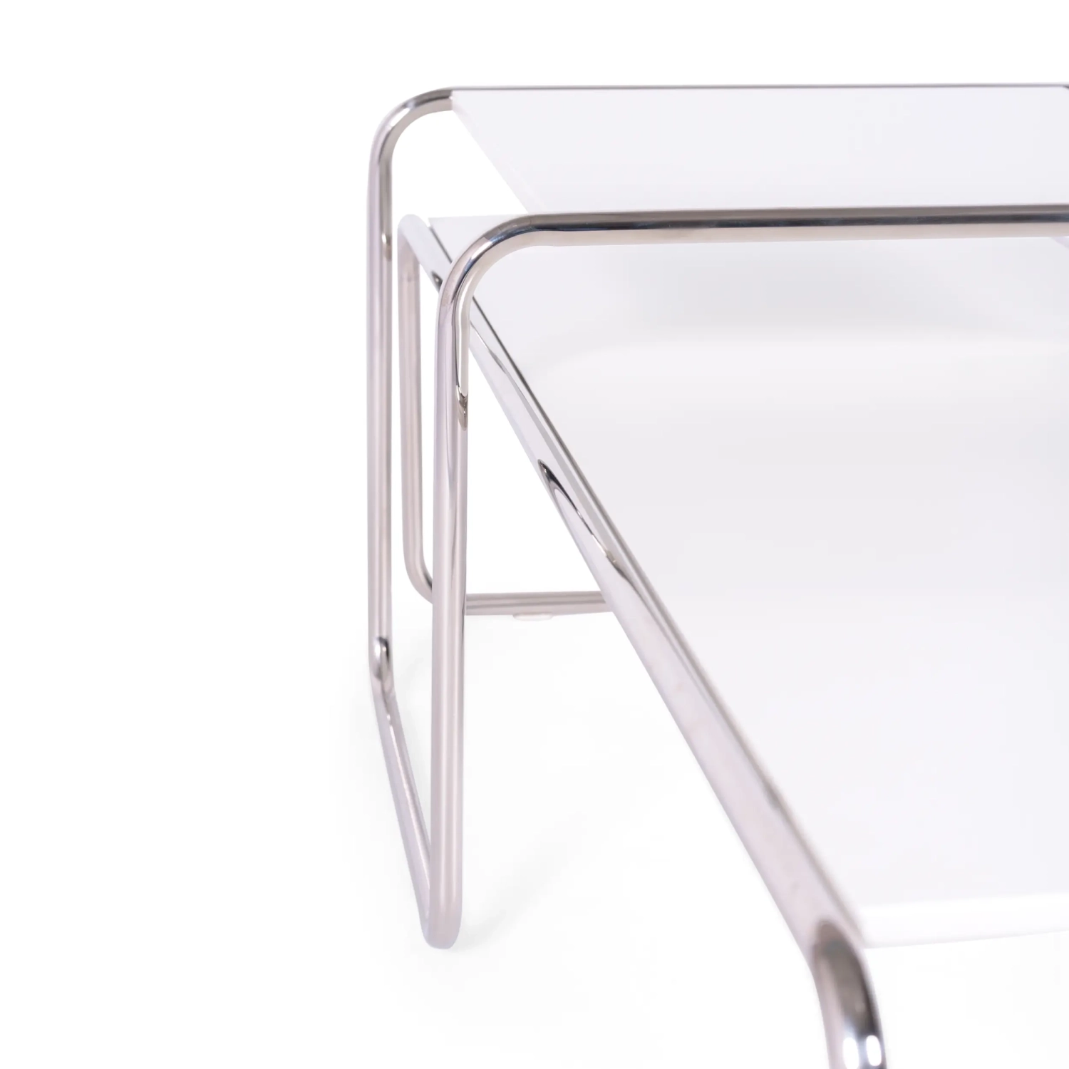 Inspiración conjunto Mesas Laccio Breuer | Diseño Bauhaus | Mesa Centro y Auxiliar