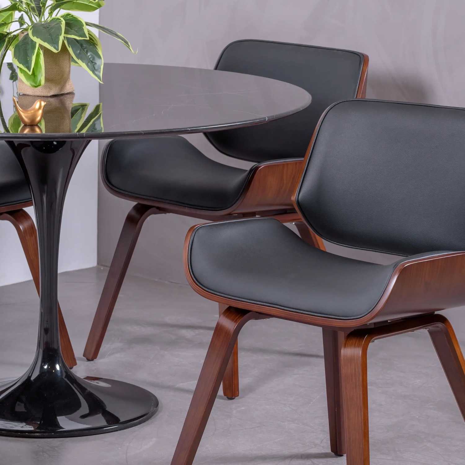 Stół do jadalni Inspiration Tulip z marmuru Marquina - Design Furniture