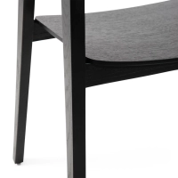 Nordic Oak Chair with Arms Soho | Skandinaavinen minimalistinen muotoilu | Scandinavian Minimalist Design