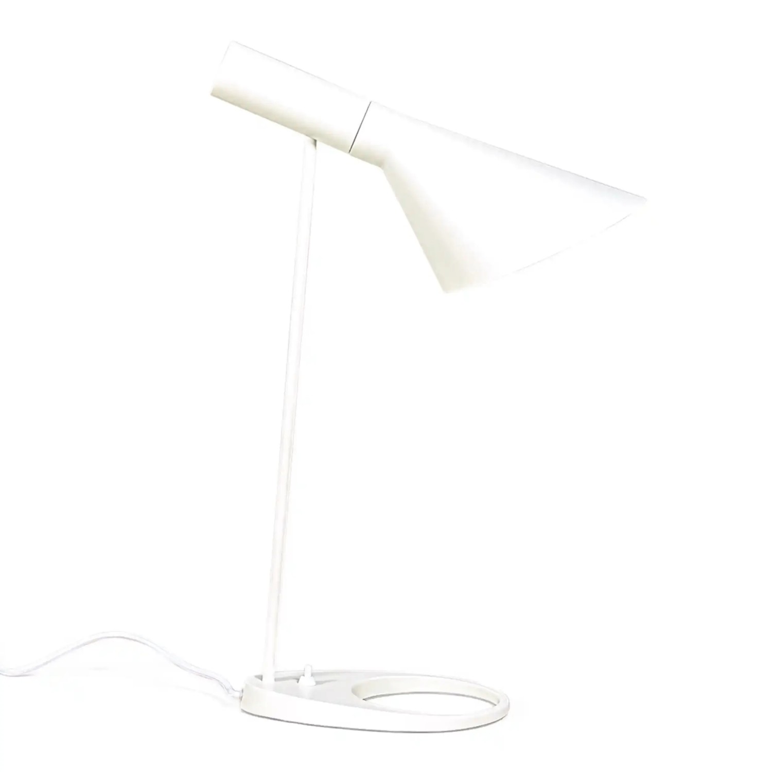 Jhon table lamp | Design inspired by Arne Jacobsen in steel