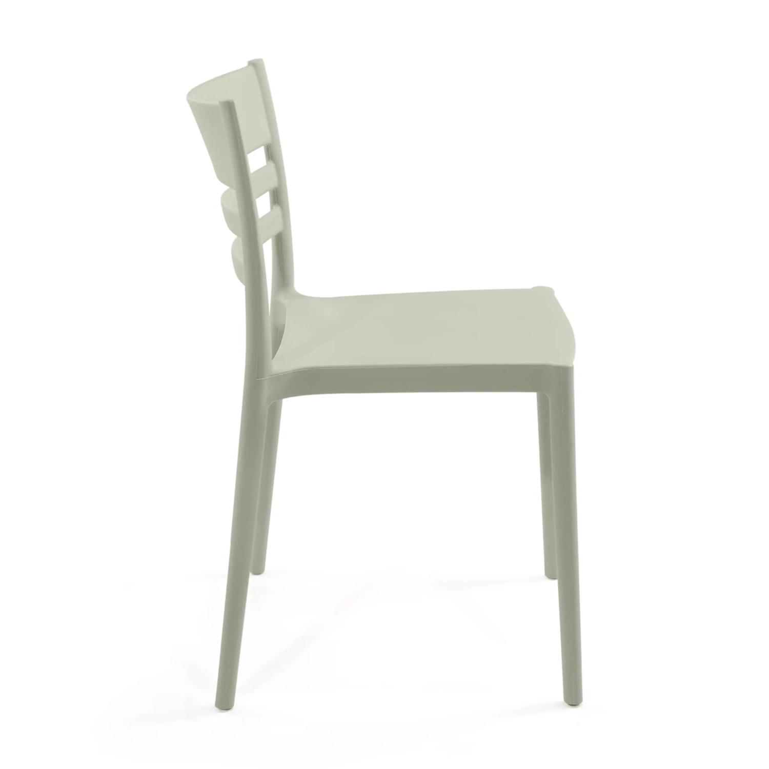 Stackable polypropylene chair suitable for outdoor use - Creta