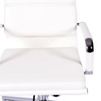 Task Kontorsstol i italienskt läder med hög rygg och elegant design
