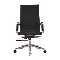 Korkeaselkäinen italialainen nahkainen toimistotuoli | Ergonomia ja ammattimainen tyyli