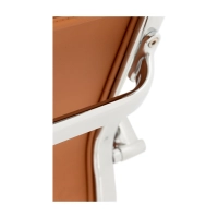 Cadeira de escritório Studio com encosto baixo | Design ergonómico e moderno