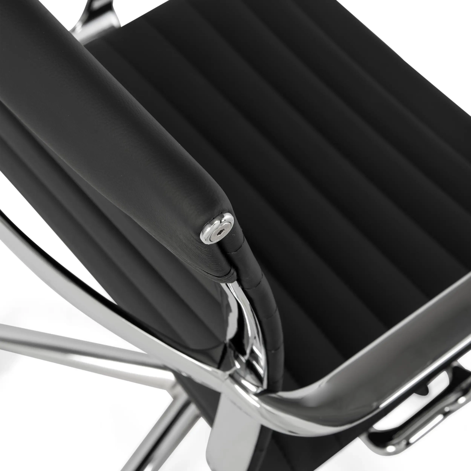 Skórzane krzesło biurowe z niskim oparciem „ Task ” Executive | Krzesło biurowe z najwyższej półki