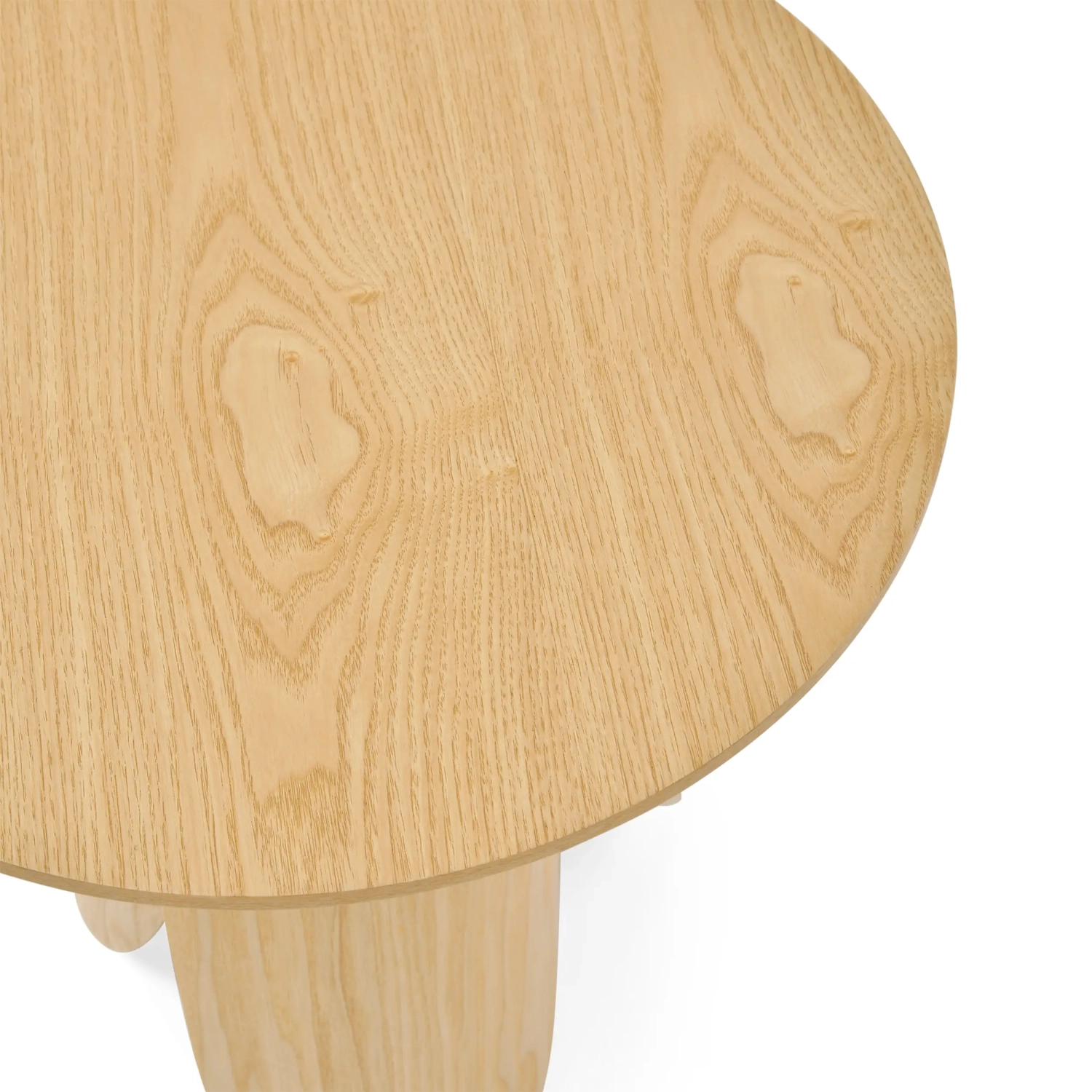 Mesita auxiliar Pluto de madera de fresno escandinavo, 50 cm | Mesa redonda de madera
