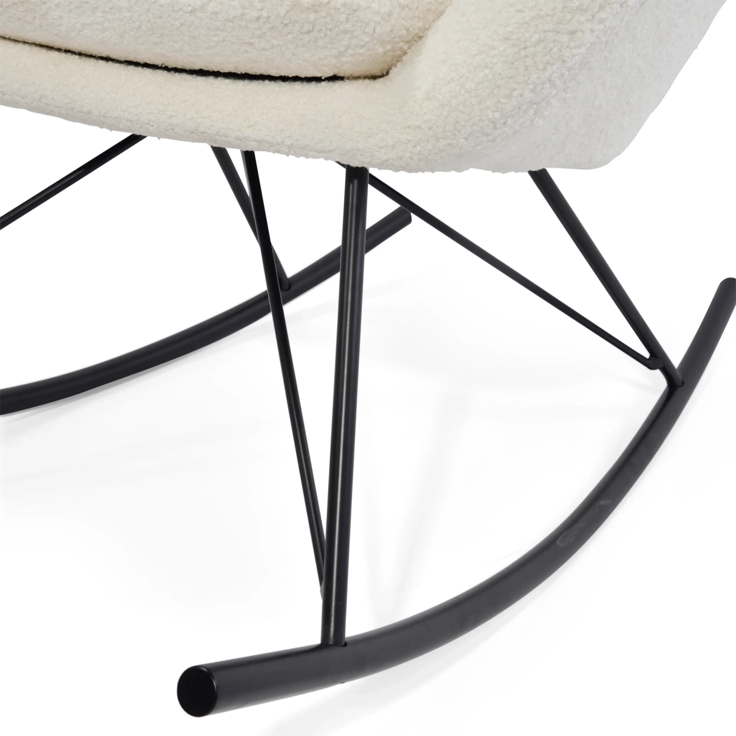 Poltrona a dondolo Nest Bouclé | Poltrona a dondolo di design moderno