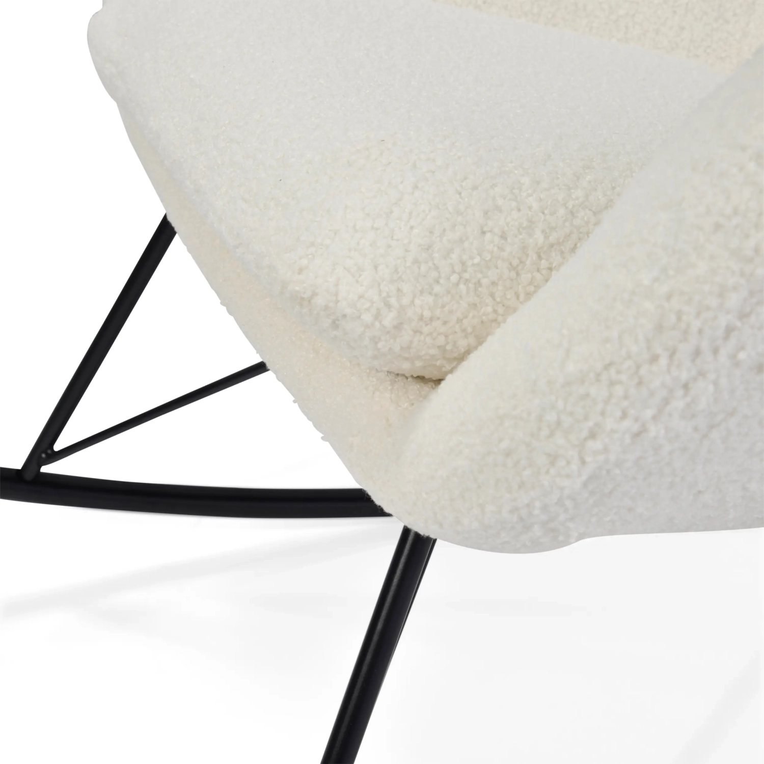 Nest Bouclé schommelstoel | Moderne designschommelstoel