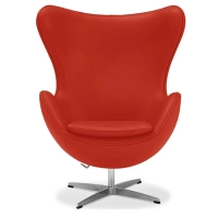 Replika kožené židle na vejce od návrháře Arne Jacobsen