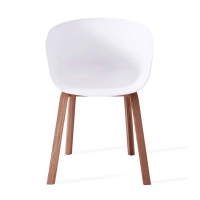 Daxer Nordic Chair in beukenhout met Scandinavische stijl
