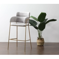 Sgabello alto imbottito con gambe dorate