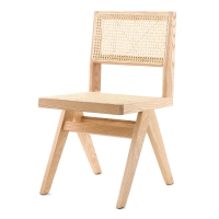 Replika židle Chandigarh od designéra Pierra Jeannereta 
