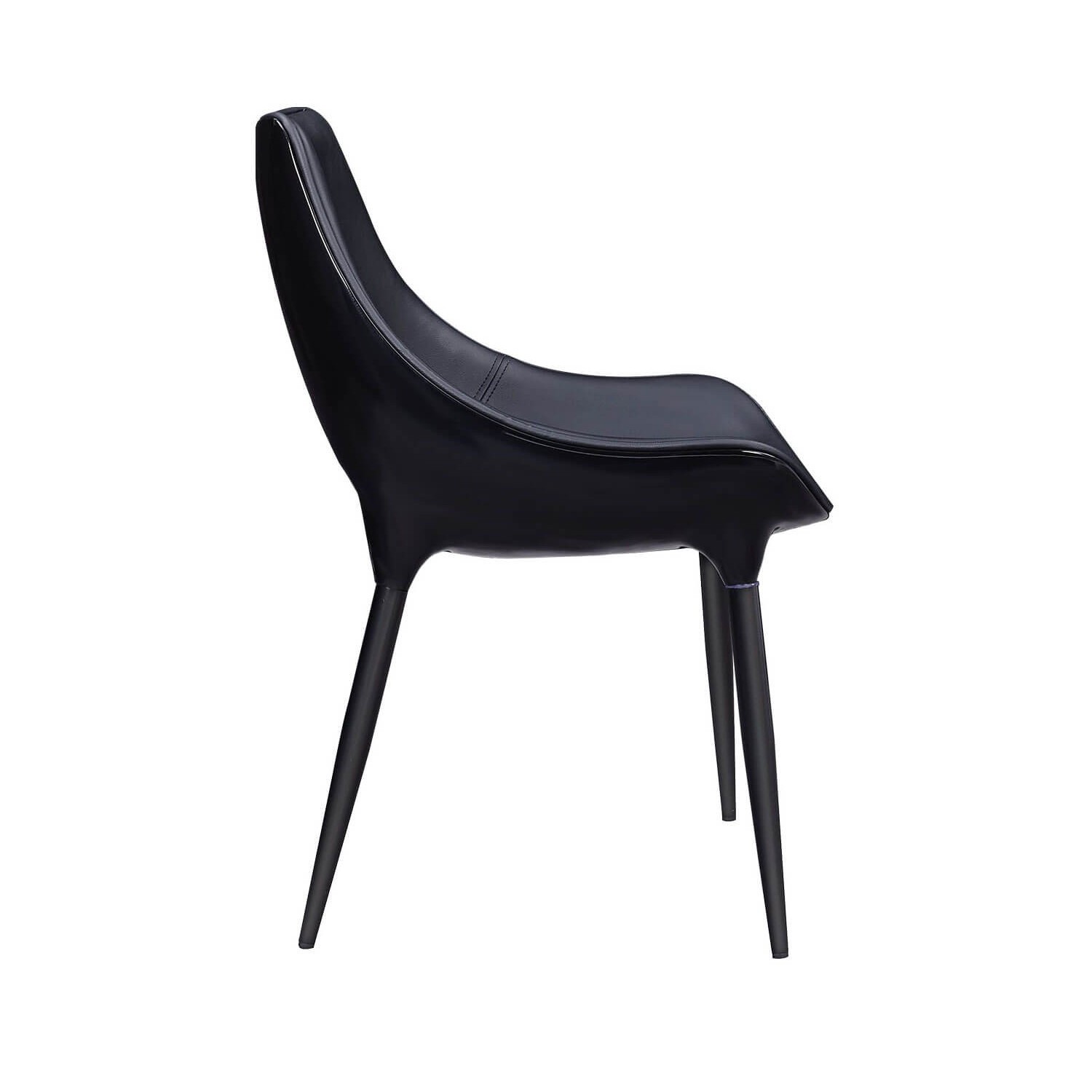 Olaan stol klädd i läderimitation